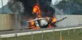 Florida'da iki motoru arızalanan özel uçak otoyola çakıldı: 2 kişi hayatını kaybetti