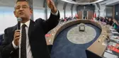 CHP'nin MYK Toplantısında 3'ü büyükşehir 5 il ve 15 ilçedeki adayları netleşti