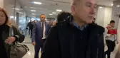 İstanbul'da bayrak tartışması: Yumruk atan öğrenci hakim karşısında