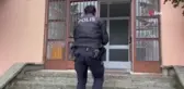 Polis memuru nesli tehlike altında olan kızıl şahine nefes oldu