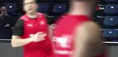 Bakan Bak'tan, A Milli Erkek Basketbol Takımı'na ziyaret