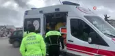 Hafif ticari araçla çarpışan motosikletin sürücüsü yaralandı