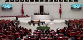CHP Milletvekili Bekir Başevirgen, Halil Kale Fen Lisesi'nin fay hattı üzerinde olduğunu belirterek yeni yurt talep etti