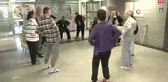 Fizik Tedavi Hastaları Hastane Koridorunda Tai Chi Yaptı
