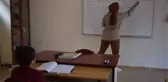 Tek öğrencili devlet okulu! Hem öğretmenlik yapıyor hem de arkadaşlık
