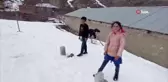 İlkokul öğrencileri kendi hazırladıkları parkurlarda kıran kırana yarışıyor