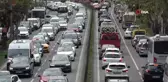 Karadeniz Sahil Yolu'nda trafik yoğunluğu
