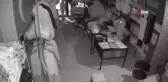 Esnafın harçlık bıraktığı hırsızlar yakalandı