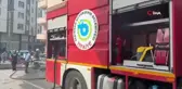 Tekirdağ'da bir apartmanın garaj ve deposu yangında küle döndü