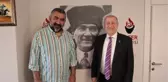 Ümit Özat, Zafer Partisi Genel Başkanı Ümit Özdağ'ın başdanışmanı oldu