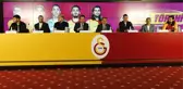 İmza törenine damga vurdu! Dursun Özbek'ten Ali Koç'a Abdülkerim göndermesi