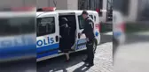 Bingöl'de sınav öncesi kimliğini unutan öğrencilere polis ekipleri yardım etti