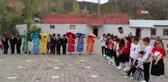 Minik öğrencilerin gösterisi beğeni topladı