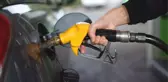 Bu gece yarısından itibaren motorine 1 lira 17 kuruş indirim gelmesi bekleniyor