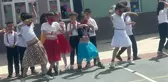23 Nisan'da erkek öğrencilere etek giydirip peçe taktırdılar! Öğretmenlere soruşturma açıldı