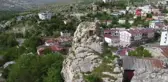 Dev kayaların zirvesindeki tarihi oyuklar ilk kez böyle görüntülendi