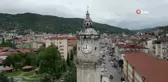 Tarihi saat kulesinin tepesindeki esrarengiz lamba