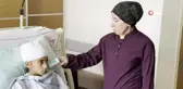 Doktorların dikkati beyin kanaması geçiren Zeyneb'i hayata bağladı