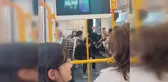 Metro vagonunda mini konser resitali