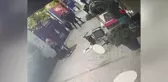 Karaköy'de börekçide bıçaklı avukat dehşeti kamerada