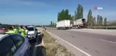 Yolcu otobüsü kamyonetle çarpıştı: 17 yaralı