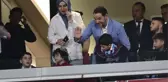 Berat Albayrak aylar sonra ilk kez görüntülendi! Çocuklarıyla birlikte Beşiktaş-Trabzonspor finalini izledi