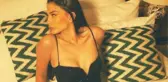 Demet Özdemir, yatak pozuyla hayranlarını mest etti: Nefesimiz kesildi