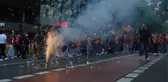 Almanya'daki şampiyonluk kutlamalarında taşkınlık çıkaran 18 Galatasaray taraftarı tutuklandı