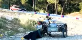 Denizli'de alışverişten dönen çift pusuya düşürüldü