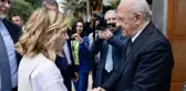 İtalya Başbakanı Meloni, kendisine hakaret eden siyasetçiyle karşılaştı: İşte ben o k**tak! Nasılsınız?