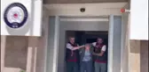 İzmir'de köpek besleme tartışmasında oğlunu öldüren baba tutuklandı
