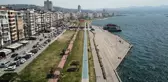 İzmir'de Sıcak Hava Nedeniyle Kordon Boş Kaldı