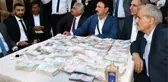 Aşiret liderinin kardeşi dünyaevine girdi, çifte takılanlar dudakları uçuklattı