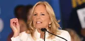 Jill Biden, kendisine kocası Biden'ın çekilmesi çağrısında bulunan Demokrat vekiller hakkında soru soran gazetecileri azarladı