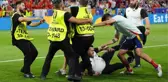 EURO 2024'te görülmemiş olay! Güvenlik görevlisi, Alvaro Morata'yı sakatladı