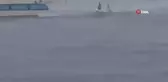 Denizde fırtınaya yakalanan lastik botu tur teknesi kurtardı