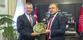 CHP Genel Başkanı Özgür Özel, Ukrayna Büyükelçisi'ni kabul etti