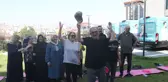 Bağcılar Belediyesi Yaşlılar İçin Kahkaha Seansı Düzenledi