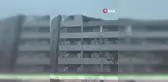 Beton blok aracın üzerine düştü: 1 ölü, 1 yaralı