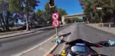 İçi para dolu çantayı şüpheliden kurtarıp sahibine teslim etti, her anını kaydetti