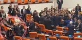 TBMM'de ortalık savaş alanına döndü! AK Partili Karaismailoğlu, DEM Parti'li Bozan'a yumruk attı