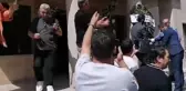 Gazetecilere saldırı KUDAKA binasında protesto edildi