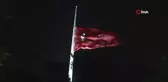 İsmail Haniye için Türk bayrakları yarıya indirildi