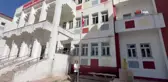 Yüksekova'da İsmail Heniye için bayraklar yarıya indirildi
