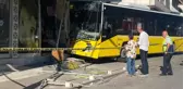 Pendik'te İETT otobüsü kuaför dükkanına daldı: 6 yaralı