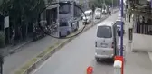 Tır, mini aracı oyuncak araba gibi sürükledi