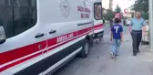 Kamyonet ile motosikletli kurye çarpıştı: 1 yaralı