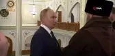 Putin'in camide Kuran-ı Kerim'i öptüğü anlar dikkat çekti