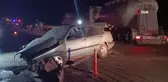 Otomobil tıra arkadan çarptı: 1 ölü, 1 yaralı