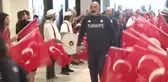 Üst üste 3. şampiyonlukla yurda dönen Golbol Kadın Milli Takımı, madalyalarını Gazze şehitlerine adadı